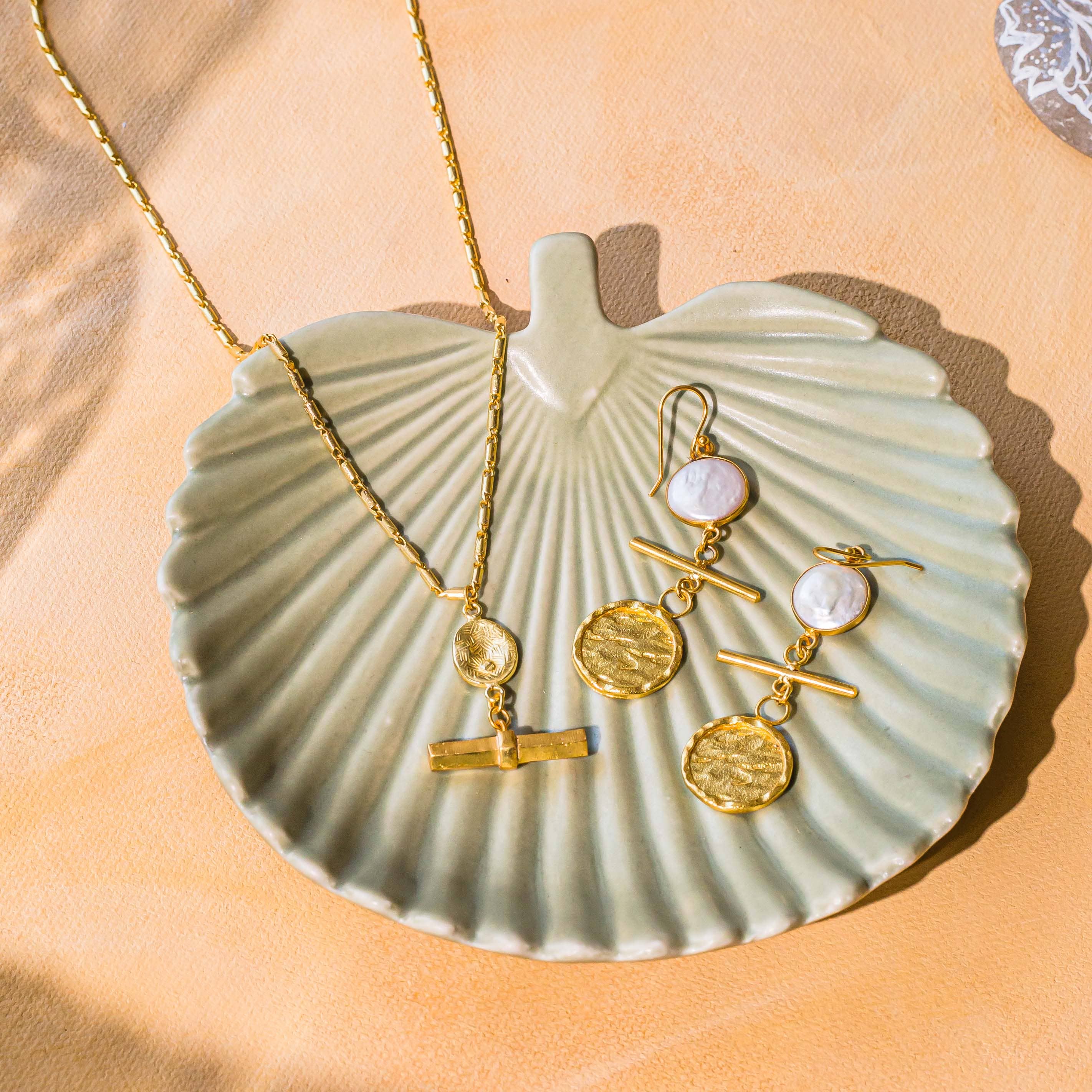 Mira Necklace