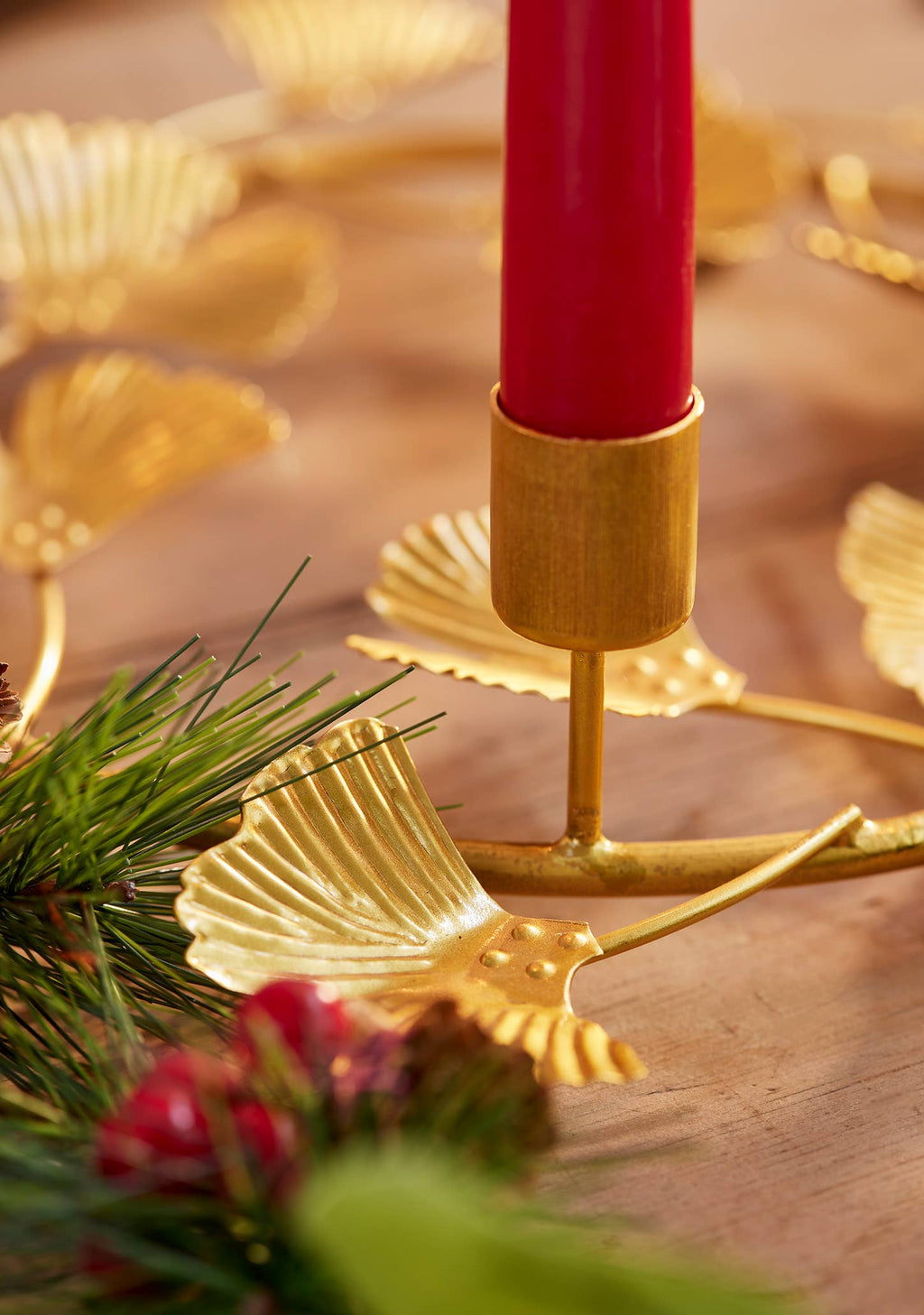 Ginko Leaf Candelabra Table Centre