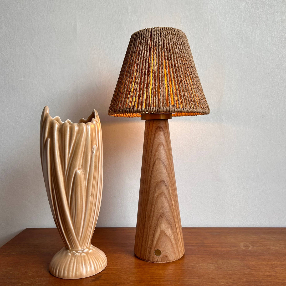 Smooth Beech style rechargeable touch lamp with rope shade : Rope drum