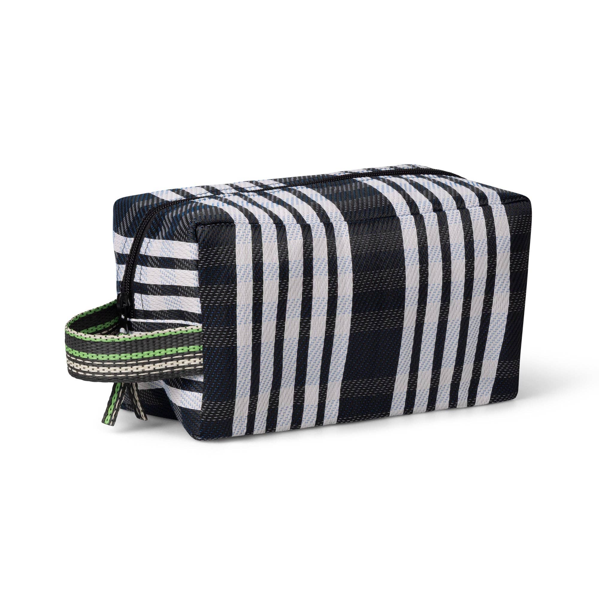 Eco Woven Wash Bag in Jet and Grass Green: