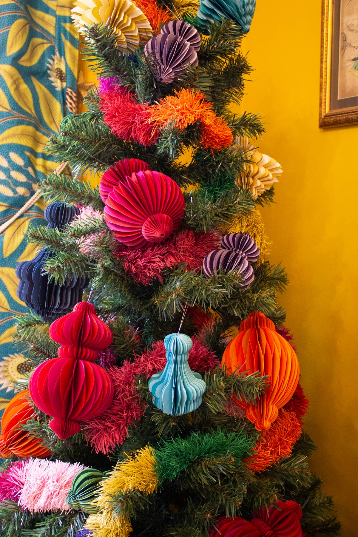 Indian Recycled Paper Fold-Away Bauble Decoration: Mustard