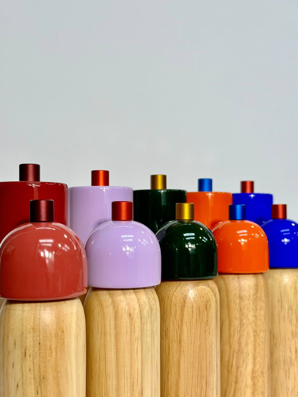 Salt & Pepper Grinder - Lilac & Red: Medium