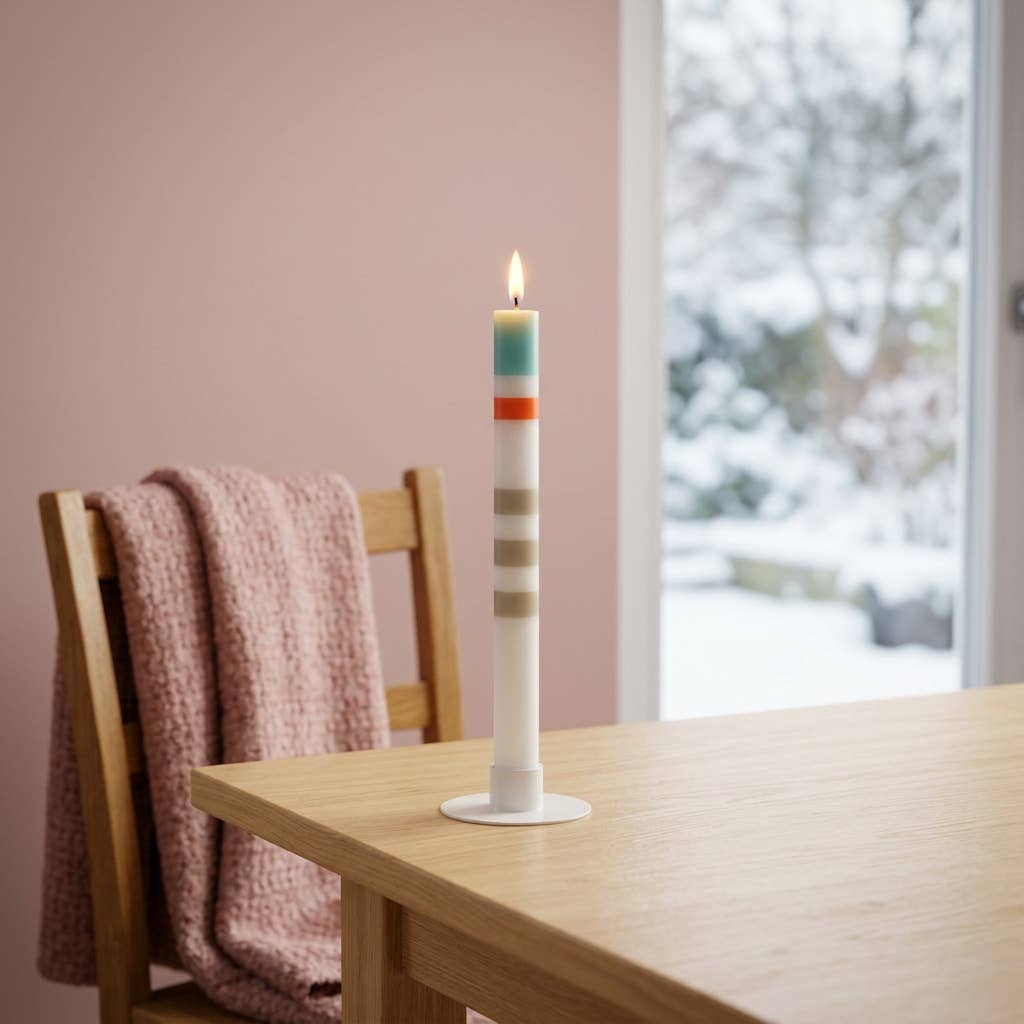 Snowman greeting candle