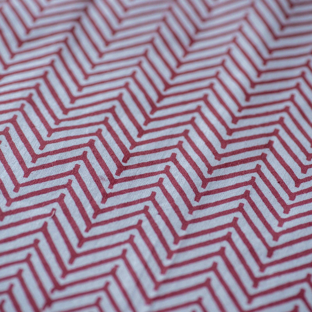 CHEVRON CHERRY set of 6 cotton napkins
