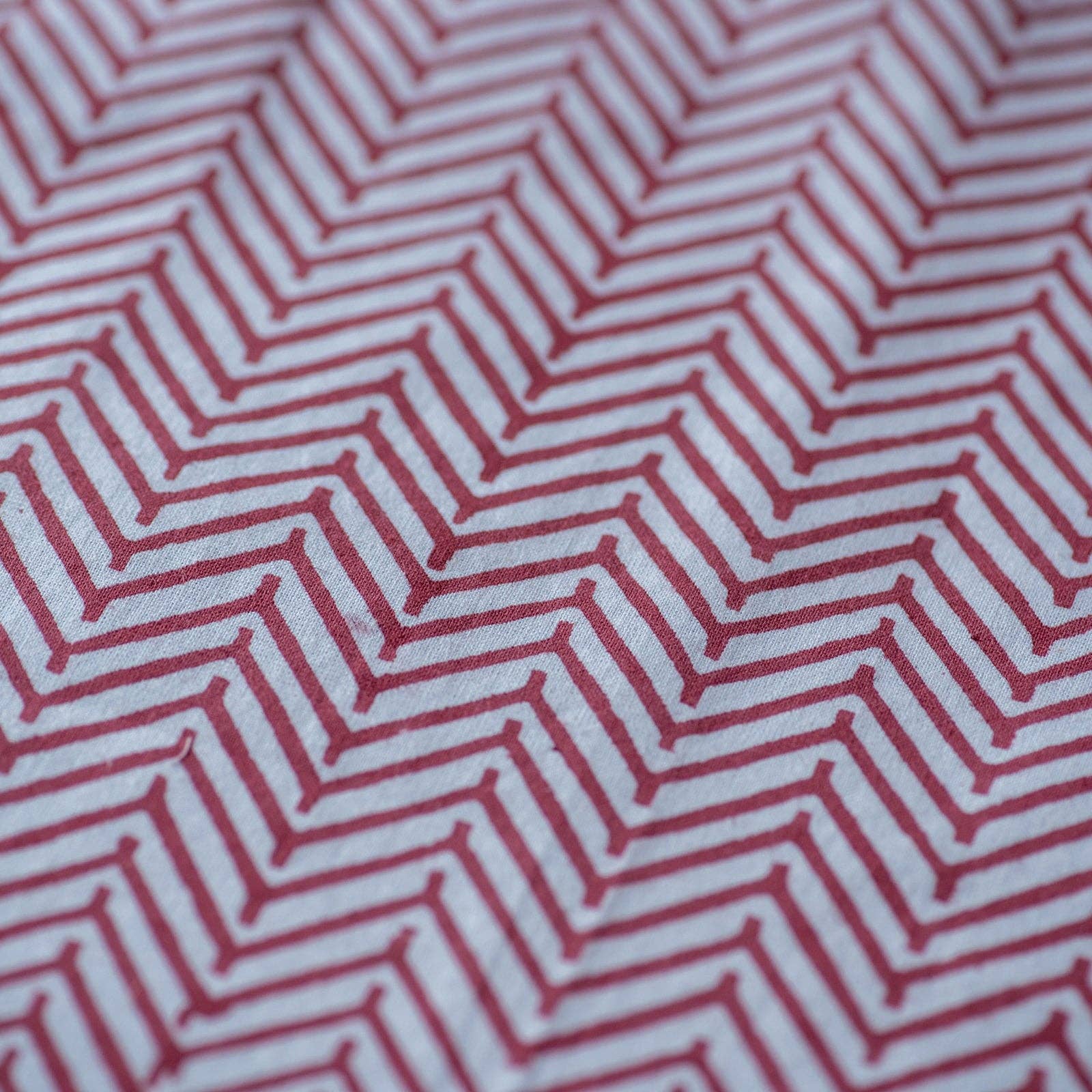 CHEVRON CHERRY set of 6 cotton napkins
