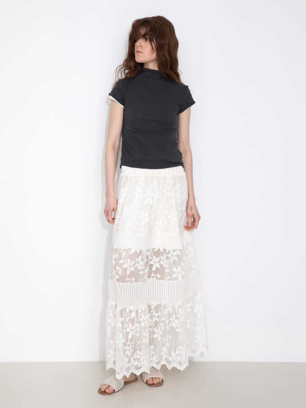 Textured Floral Print Lace Panel Skirt: FloralWhite / UN