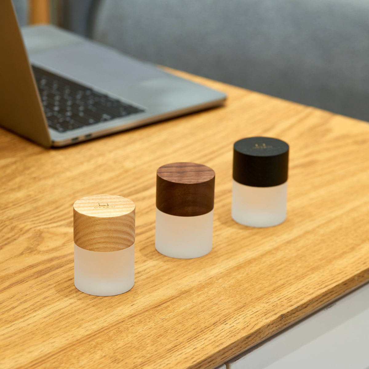 Lemelia Night Light: Black / Mini