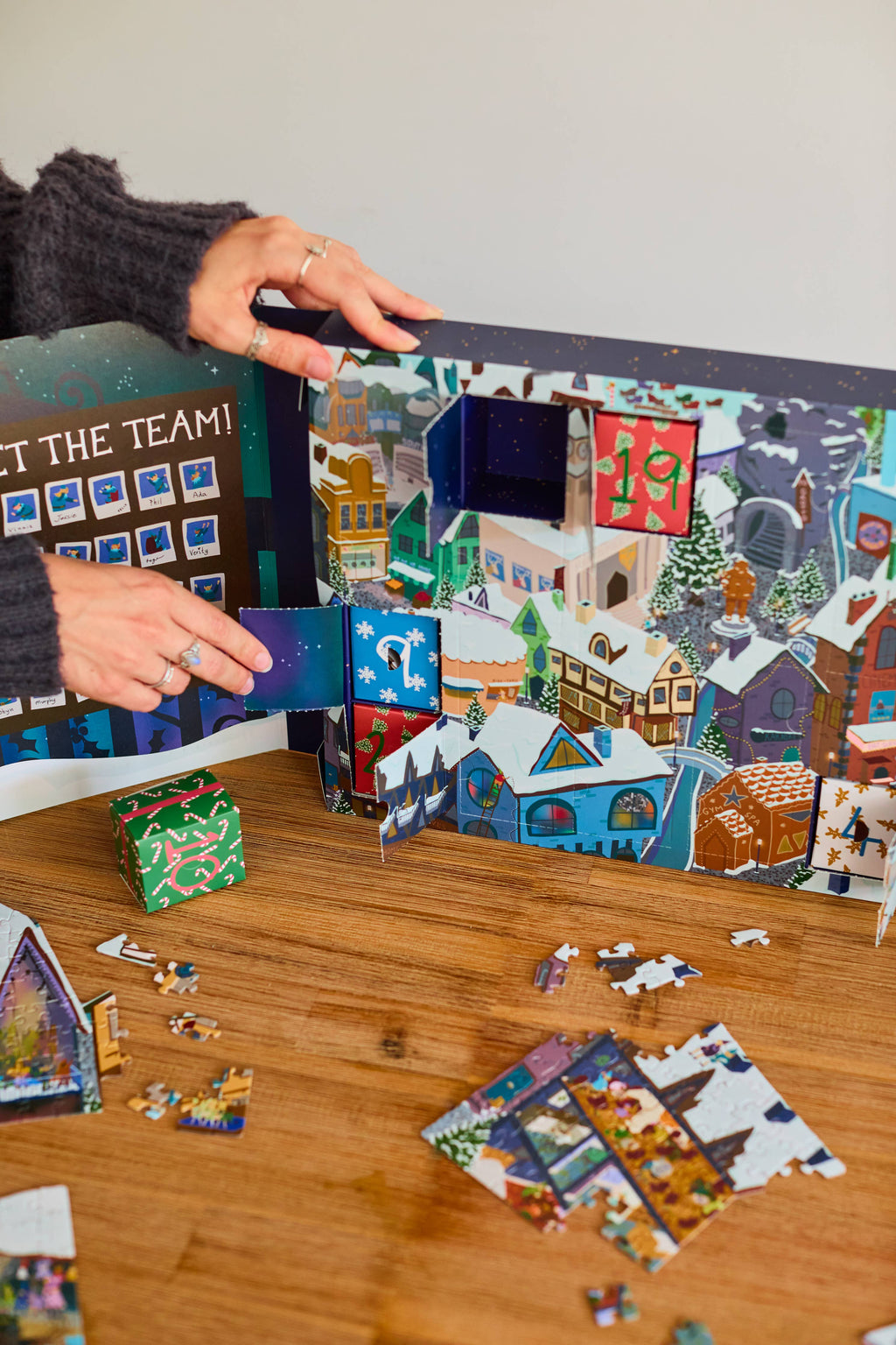 Jigsaw Advent Calendar Elf Town Calendar